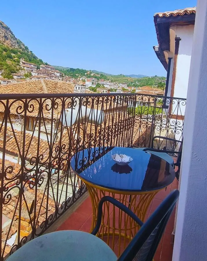 Hotel Gorica - Unesco Quarter Berat 3*,  Arnavutluk